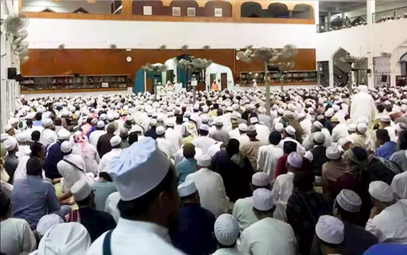 Nhà thờ Hồi giáo ở Malaysia trở thành ổ dịch Covid-19 như thế nào