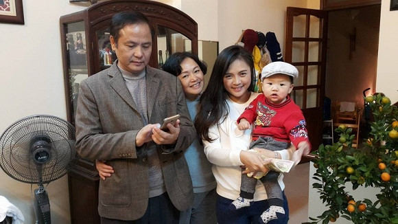 Diễn viên Thu Quỳnh lần đầu chia sẻ về mẹ ruột khiến nhiều người bất ngờ