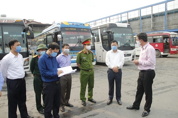 Nam Định tạm dừng toàn bộ hoạt động vận tải hành khách bằng xe ô tô 