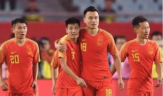 Báo Trung Quốc tức giận khi cầu thủ nước nhà không được báo Tây Ban Nha vinh danh