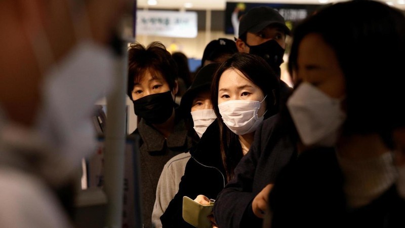 Hàn Quốc tiếp tục tăng cường giãn cách xã hội