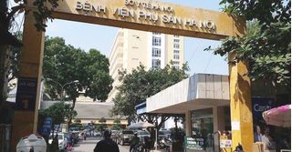 63 y bác sĩ Bệnh viện Phụ sản Hà Nội phải cách ly vì bệnh nhân 243