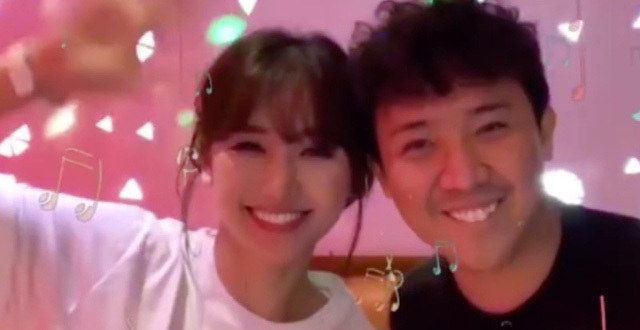 Vợ chồng Trấn Thành - Hari Won song ca hát tiếng Hàn cực tình cảm khiến dân mạng phát hờn