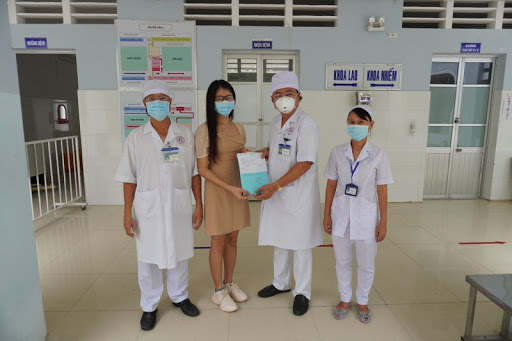 Thêm 1 người xuất viện, Việt Nam chính thức có 145 ca khỏi bệnh
