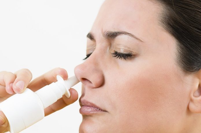 chữa ngạt mũi khi mang thai
