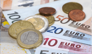 Tỷ giá euro hôm nay 27/4: Thị trường tự do giảm 30 đồng chiều mua