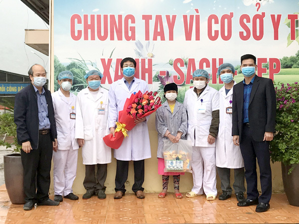 Nữ bệnh nhân người Mông ở Hà Giang đã khỏi bệnh