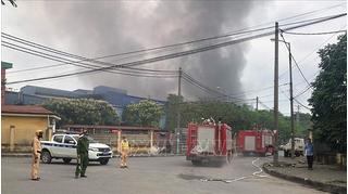 Khởi tố vụ cháy lớn khiến 3 người tử vong ở Khu công nghiệp Phú Thị