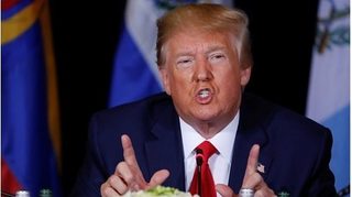 Ông Trump: '100 thỏa thuận thương mại không thể bù đắp vì Covid-19'