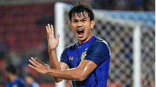 Tiền đạo đội tuyển Thái Lan muốn thi đấu tại Việt Nam