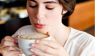 Uống cà phê mỗi ngày, phụ nữ sẽ có vòng eo lý tưởng