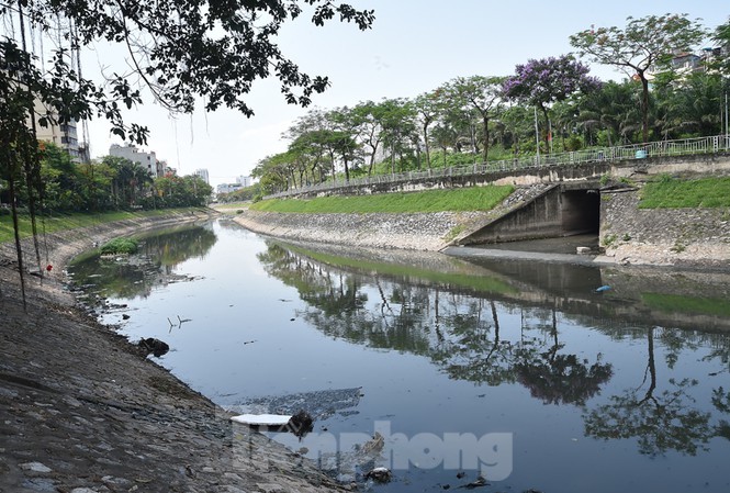Xây đường ống dẫn nước xả thải dài hơn 50 km, hồi sinh sông Tô Lịch