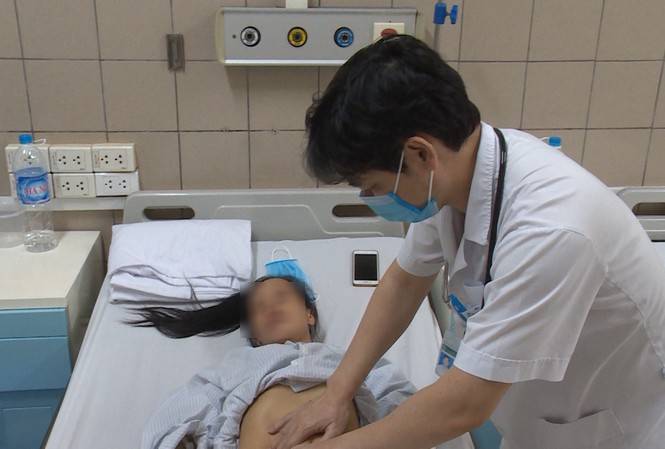 Quảng Ninh: Nữ bệnh nhân hôn mê tổn thương gan vì nắng nóng 