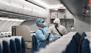 Cảnh báo nguy cơ nhiễm Covid-19 từ nhân viên hàng không quốc tế