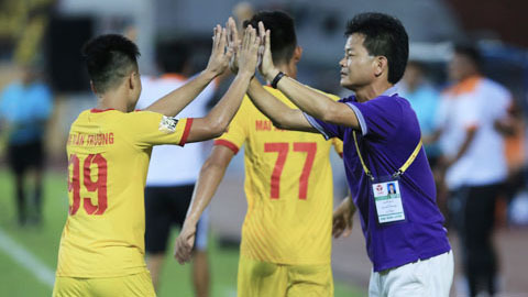 'Các cầu thủ Nam Định sẽ thi đấu hết mình ở trận gặp Than Quảng Ninh'