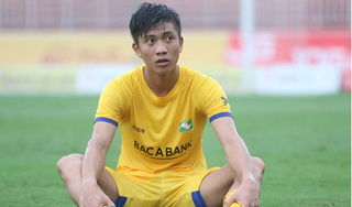Tiền vệ Phan Văn Đức gặp chấn thương ở vòng 4 V.League 