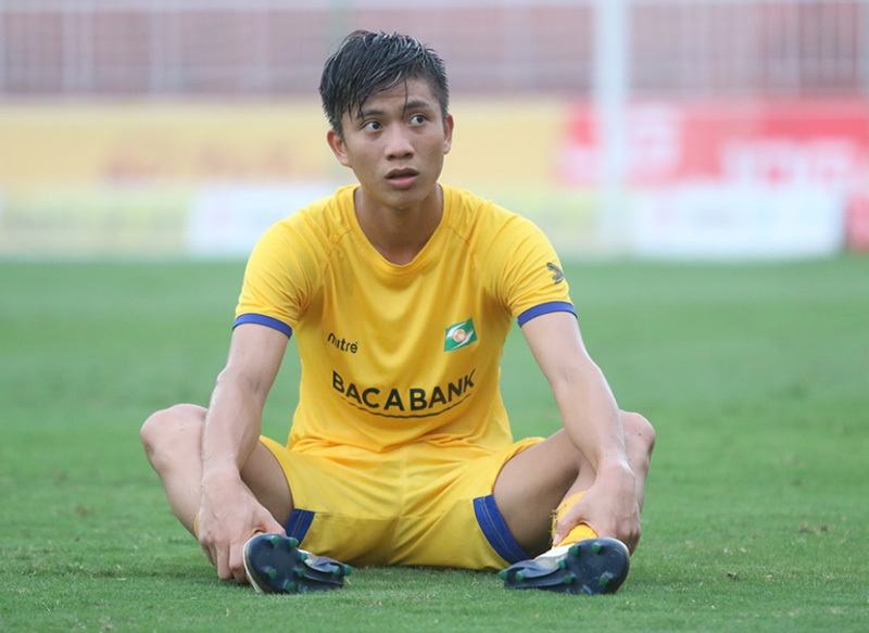 Tiền vệ Phan Văn Đức gặp chấn thương ở vòng 4 V.League 2020