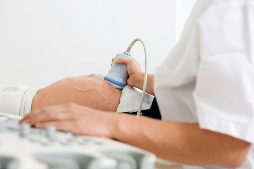 Mắc hội chứng truyền máu song thai khi mang thai đôi, mẹ bầu mất 2 con