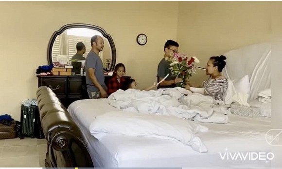 Hồng Ngọc chia sẻ khoảnh khắc được gia đình động viên khi bị bỏng nặng