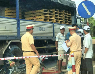 Tin tức tai nạn giao thông ngày 23/6: Va chạm xe tải trên QL1, người phụ nữ tử vong