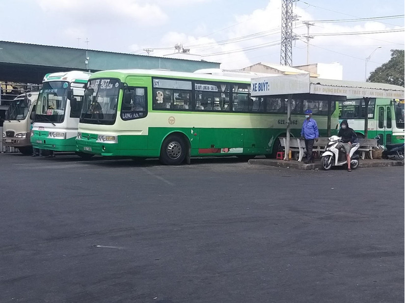 Ngưng hoạt động đồng loạt 3 tuyến xe buýt đông khách tại TP.HCM 