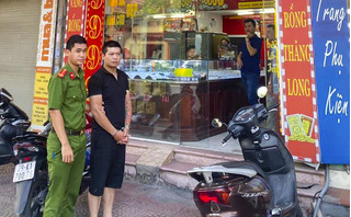 Quá khứ bất hảo của kẻ ăn mặc bảnh bao cướp tiệm vàng ở Hà Nội