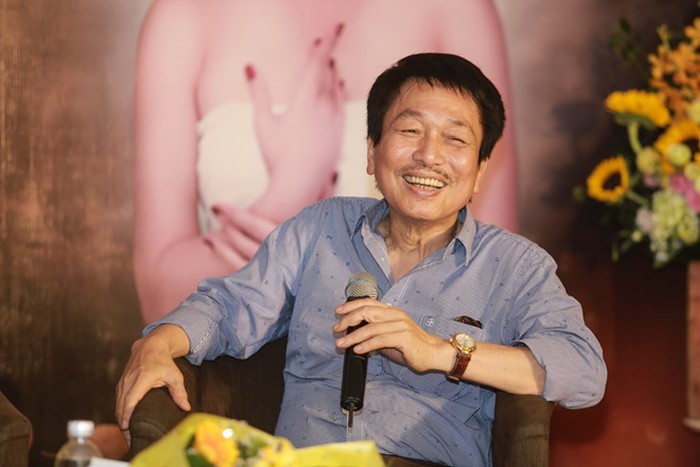 Nhạc sĩ Phú Quang đã nhận ra người quen dù vẫn thở máy
