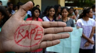 Thẩm phán Ấn Độ gây phẫn nộ khi đổ lỗi cho nạn nhân bị cưỡng hiếp