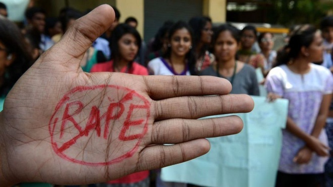  Thẩm phán Ấn Độ gây phẫn nộ khi đổ lỗi cho nạn nhân bị cưỡng hiếp