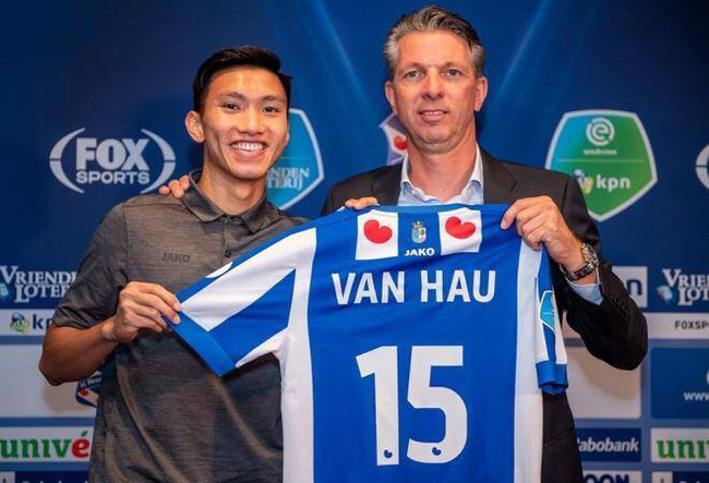 Heerenveen gửi thư cho Hà Nội FC về trường hợp của Đoàn Văn Hậu