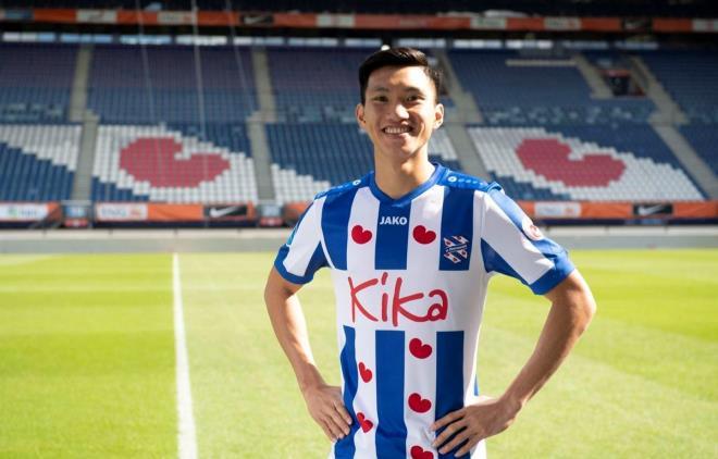 CLB Hà Nội ra thông điệp với CLB Heerenveen  