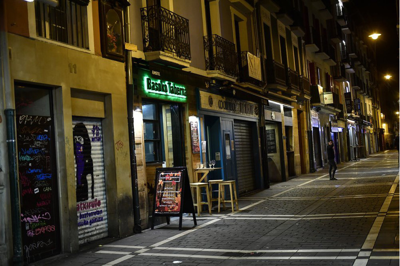Thêm một thành phố của Tây Ban Nha bị tái phong tỏa vì Covid-19