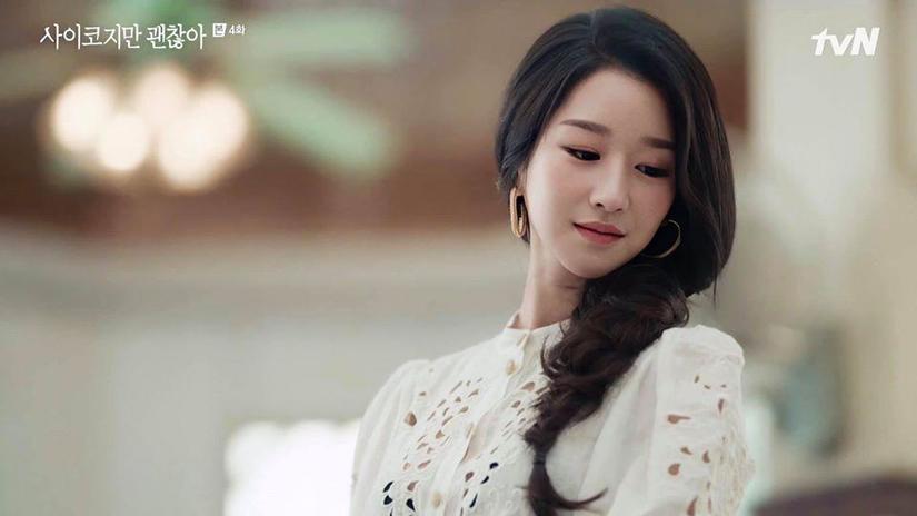  Seo Ye Ji trong 'Điên thì có sao': Xinh đẹp, làm cảnh sát, biết 4 thứ tiếng