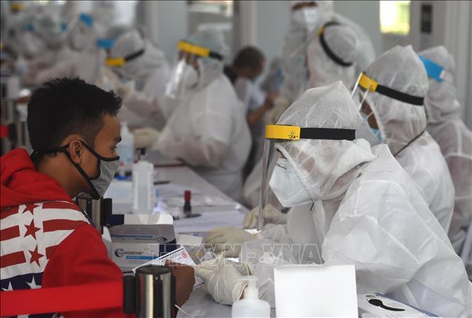 Vaccine phòng Covid-19 của Indonesia đã vượt qua 8 cuộc thử nghiệm