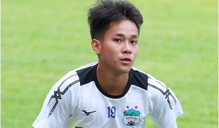 Ghi 5 bàn sau 6 trận, cựu sao HAGL vẫn chưa khiến HLV Trần Minh Chiến hài lòng