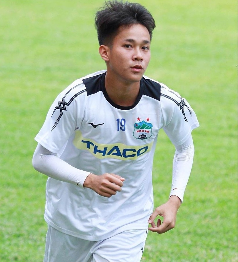 Tiền đạo Lê Minh Bình ghi 5 bàn sau 6 trận ở giải hạng Nhất 2020