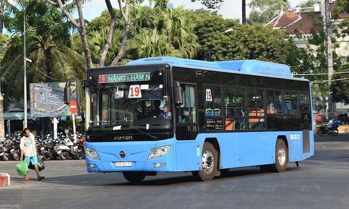Tin tức trong ngày 8/7, sở GTVT TP.HCM khẳng định không có việc xe buýt ngưng hoạt động từ 15/8