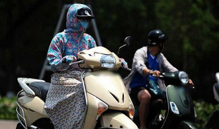 Nữ sinh gặp tai nạn nghiêm trọng do áo chống nắng cuốn vào bánh xe 