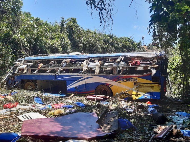 Vụ lật xe khách ở Kon Tum, 17 nạn nhân đã được xuất viện