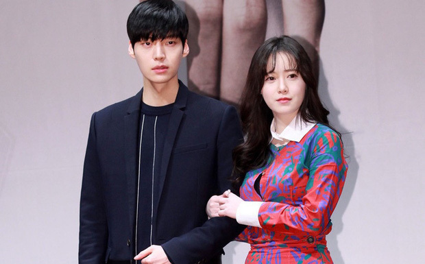 Cặp đôi Goo Hye Sun và Ahn Jae Hyun chính thức ly hôn