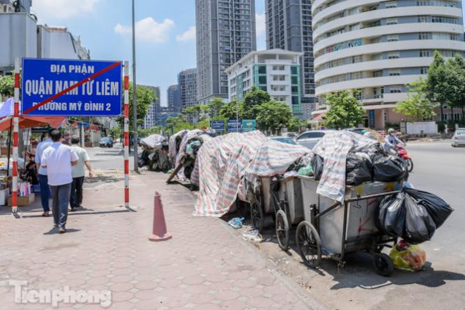 Bãi rác Nam Sơn bị chặn, hơn 9.000 tấn rác tồn đọng Hà Nội phải chỉ đạo khẩn 