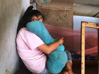 Hưng Yên: Tố cáo việc cháu gái 12 tuổi bị hàng xóm xâm hại, dọa giết