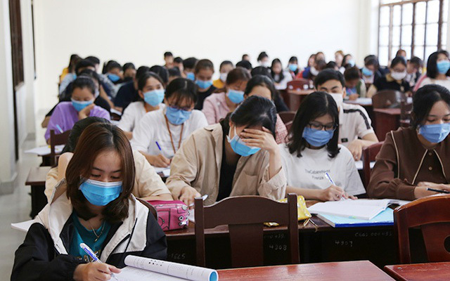 Trường Đại học Kinh doanh và Công nghệ Hà Nội buộc thôi học hàng nghìn sinh viên