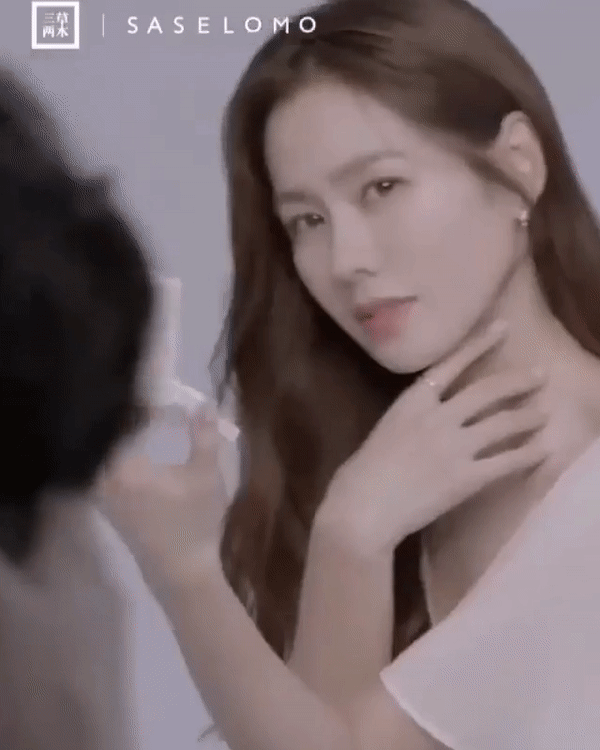 Nhan sắc của Son Ye Jin trong hậu trường quảng cáo lại tiếp tục 'gây sốt'