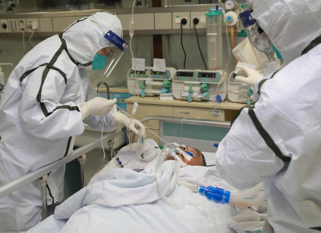Bệnh nhân Covid-19 thứ 7 tại Việt Nam tử vong