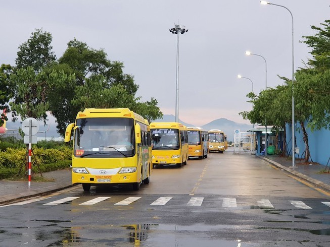 Khẩn cấp tìm người đi xe bus cùng bệnh nhân 622 mắc Covid-19 ở Quảng Nam