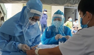Bình Định cử 25 y bác sĩ hỗ trợ Đà Nẵng chống dịch Covid-19