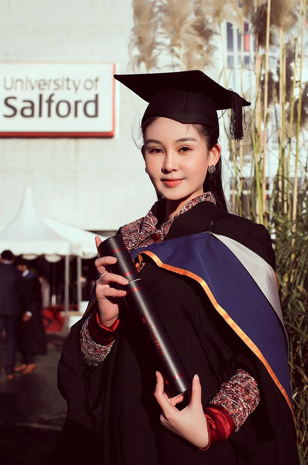 Hoa hậu Lê Âu Ngân Anh chính thức trở thành giảng viên trẻ tuổi nhất của trường Đại học Hoa Sen