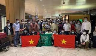 Đưa 313 công dân Việt Nam từ Hàn Quốc về nước an toàn
