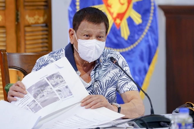Tổng thống Philippines tình nguyện thử vaccine Covid-19 của Nga